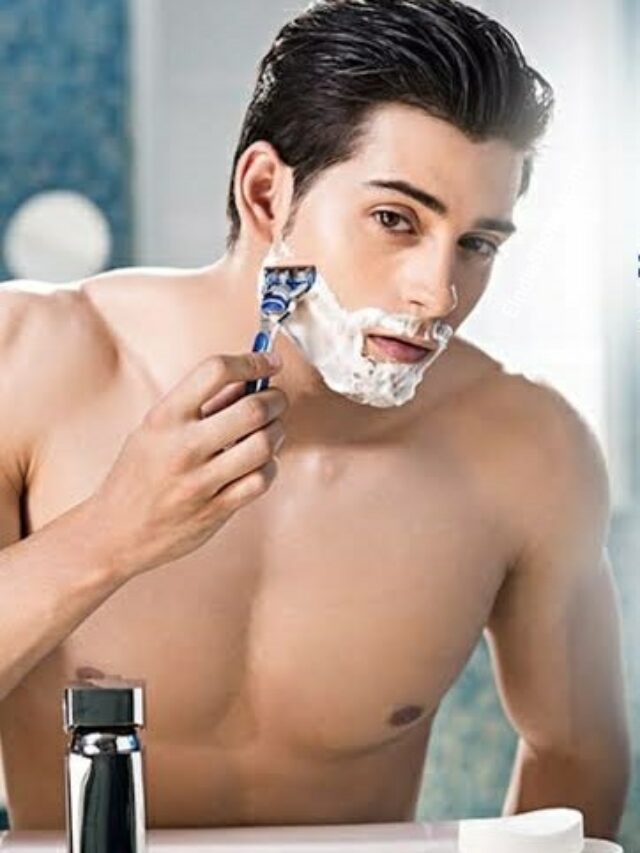 How to Use Shaving Cream on Face