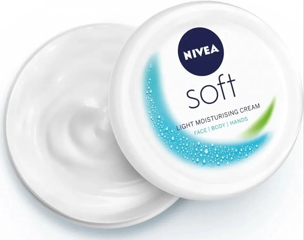 NIVEA Soft Light Moisturizer Cream